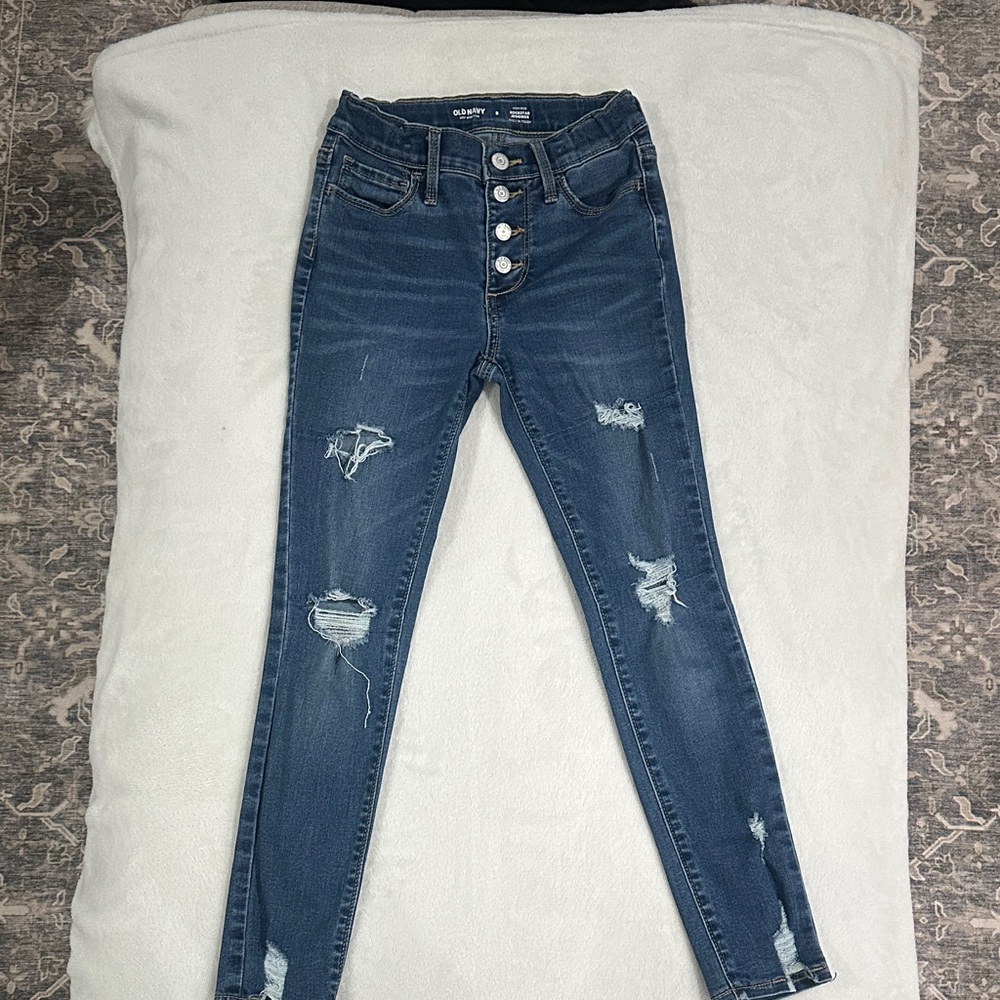 Old Navy High Rise Distressed Blue Jeans